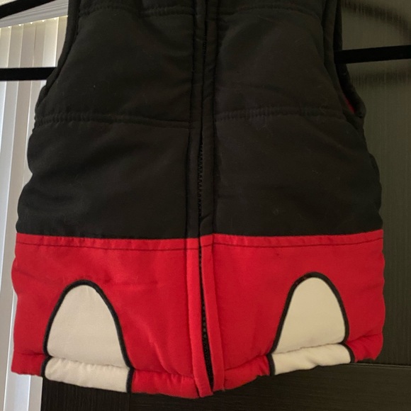NWT Mickey Mouse toddlers vest - Picture 3 of 4